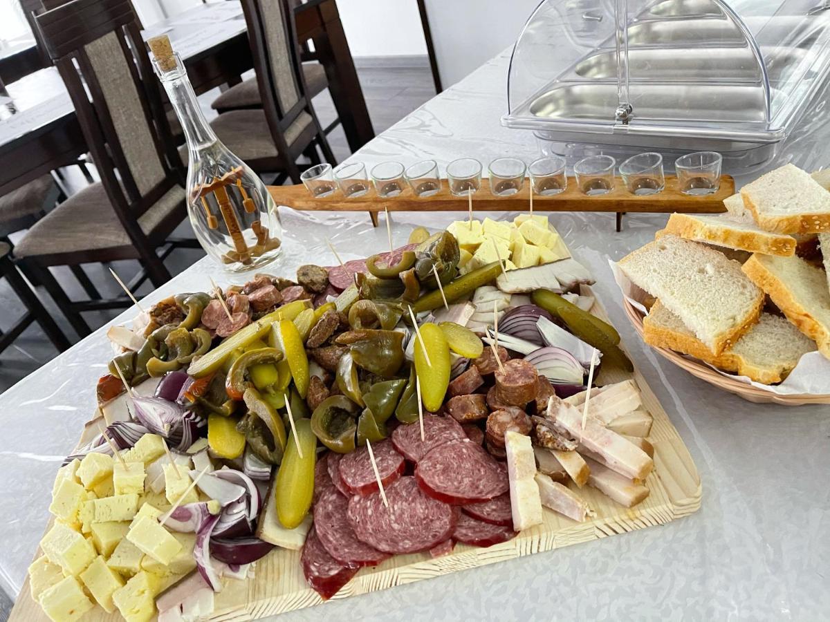 Vila Fan Confort Vişeu de Sus Esterno foto
