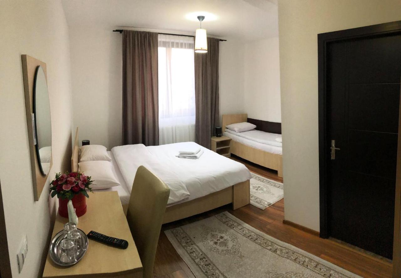 Vila Fan Confort Vişeu de Sus Esterno foto